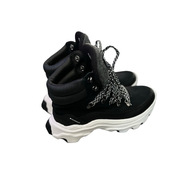NWT SOREL Kinetic Breakthrough Conquest Waterproof Black White Sneakers Booties - Picture 11 of 16